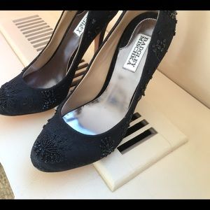 Gorgeous beaded evening shoes.